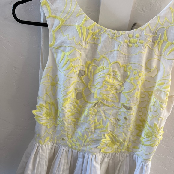 French Connection white and yellow A line dress - Picture 3 of 4